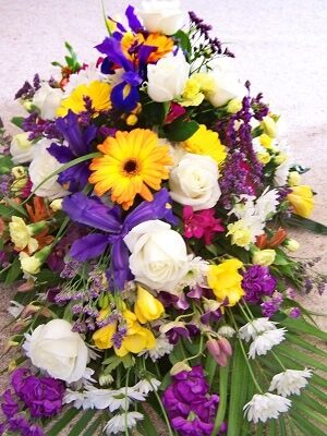 Qué flores se utilizan en un funeral y por qué? - Por Siempre